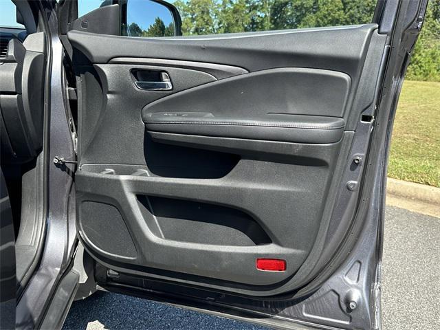 used 2019 Honda Pilot car, priced at $18,820