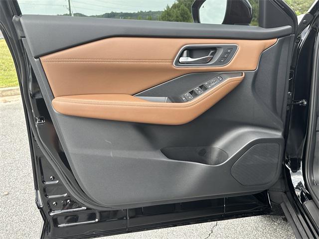 new 2026 Nissan Rogue car, priced at $38,039