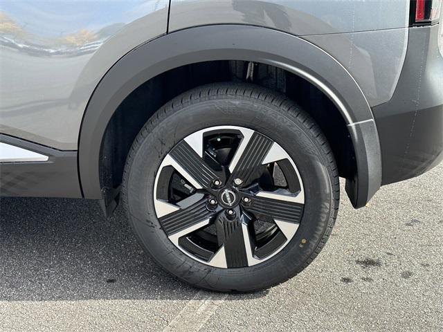 new 2026 Nissan Kicks car, priced at $27,864