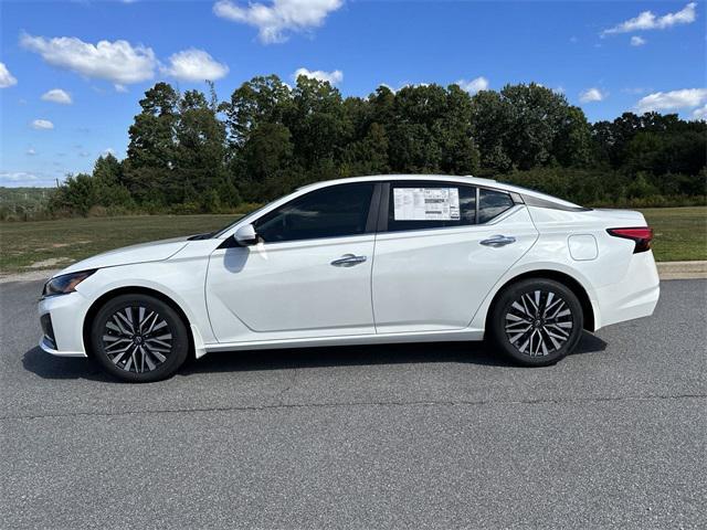 new 2024 Nissan Altima car, priced at $26,444