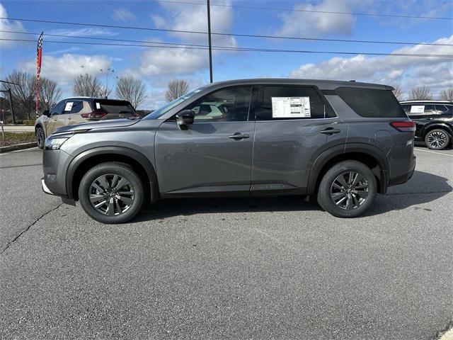 new 2025 Nissan Pathfinder car, priced at $34,748