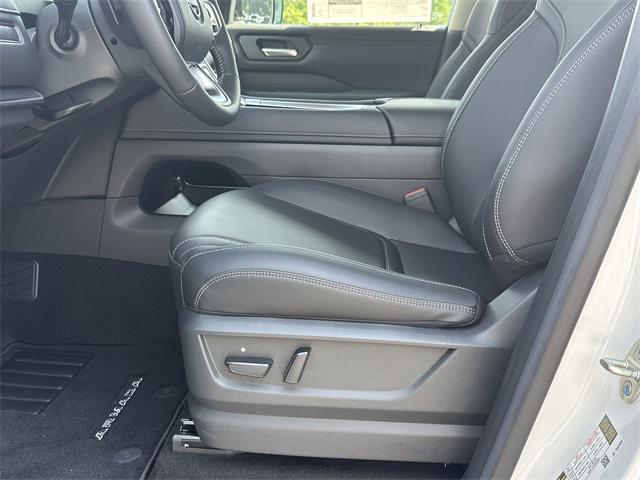 new 2025 Nissan Armada car, priced at $59,832