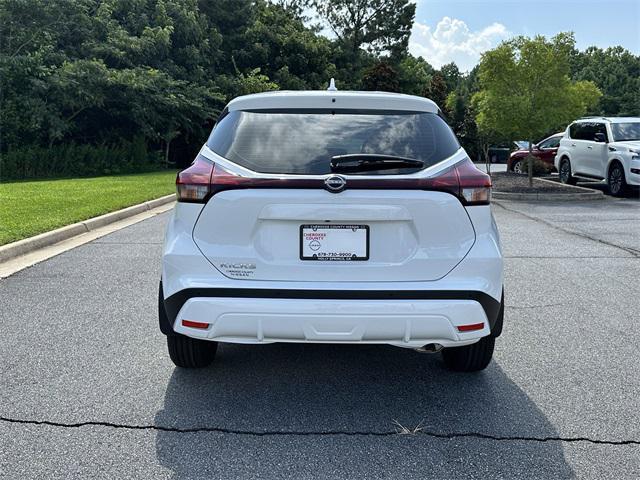 new 2025 Nissan Kicks car, priced at $22,239