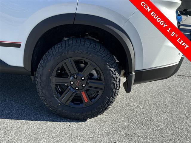new 2025 Nissan Rogue car, priced at $38,682