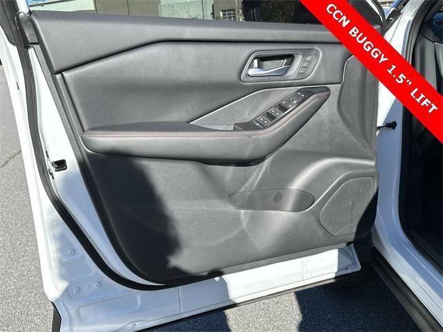 new 2025 Nissan Rogue car, priced at $38,682