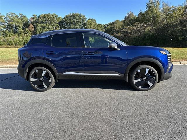 new 2025 Nissan Kicks car, priced at $29,220