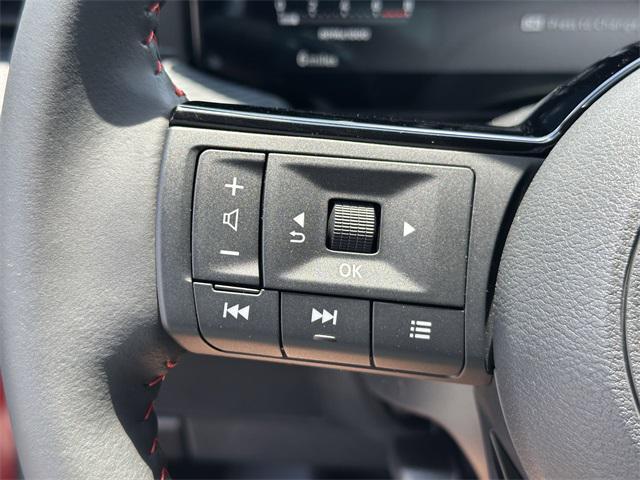 new 2025 Nissan Kicks car, priced at $27,549