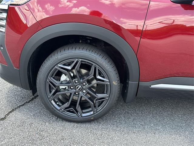 new 2025 Nissan Kicks car, priced at $27,549