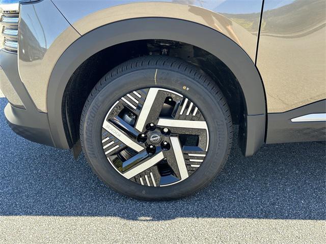 new 2026 Nissan Kicks car, priced at $23,109