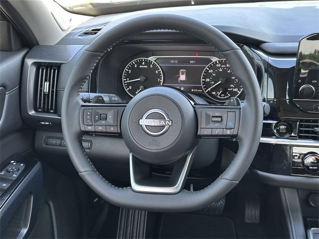 new 2025 Nissan Pathfinder car, priced at $36,294