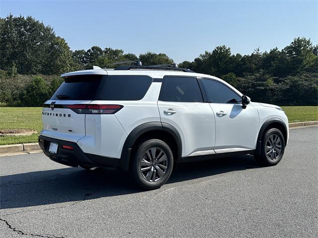 new 2025 Nissan Pathfinder car, priced at $35,610