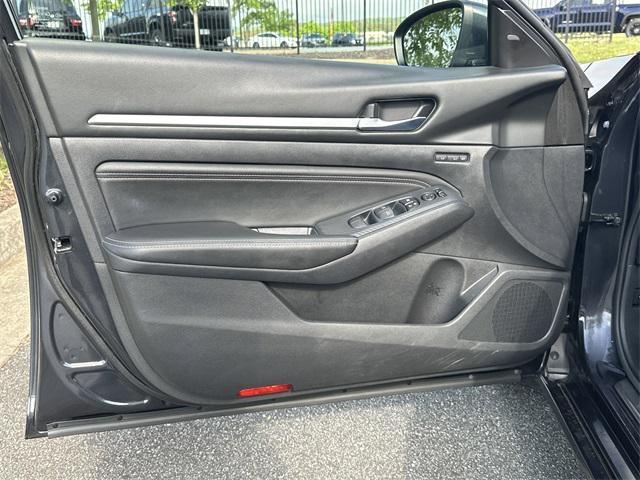 used 2019 Nissan Altima car, priced at $25,910