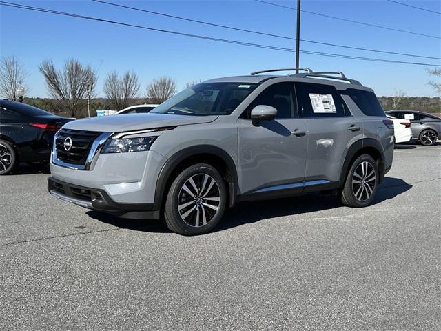 new 2025 Nissan Pathfinder car, priced at $47,841