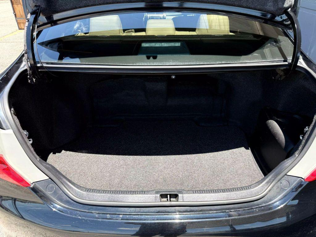 used 2013 Toyota Camry Hybrid car, priced at $10,995