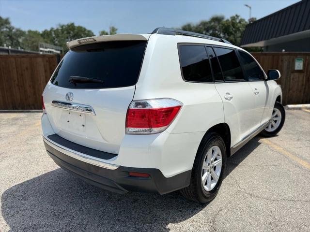 used 2013 Toyota Highlander car, priced at $9,889