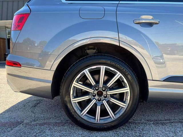 used 2017 Audi Q7 car, priced at $19,995