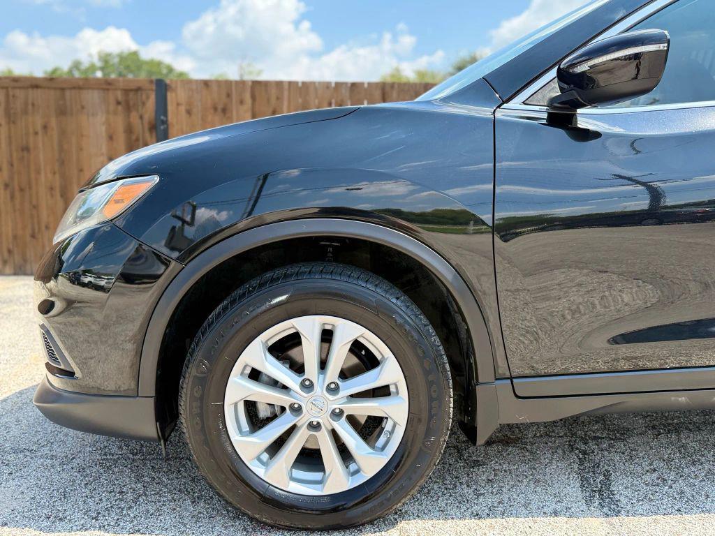 used 2015 Nissan Rogue car, priced at $10,888