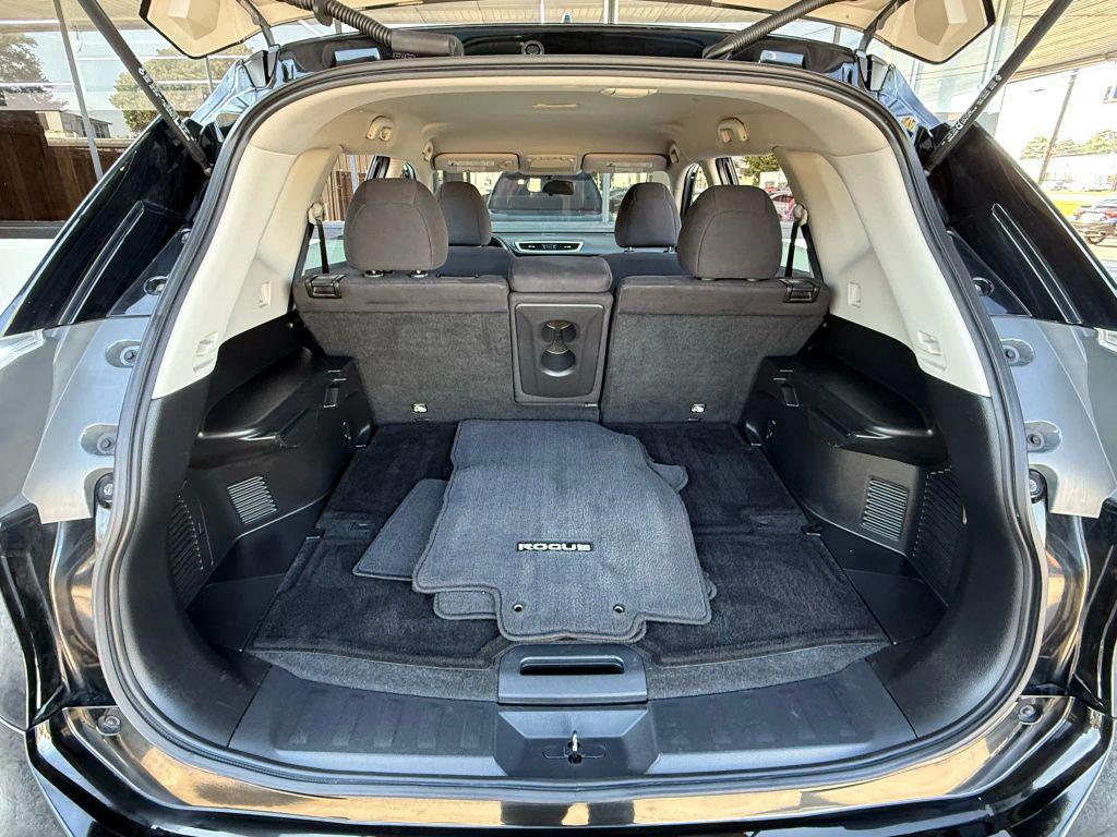 used 2015 Nissan Rogue car, priced at $10,888