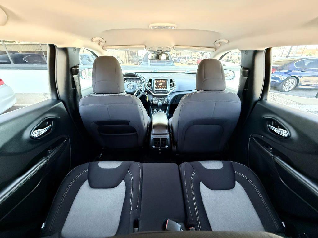 used 2014 Jeep Cherokee car, priced at $10,788