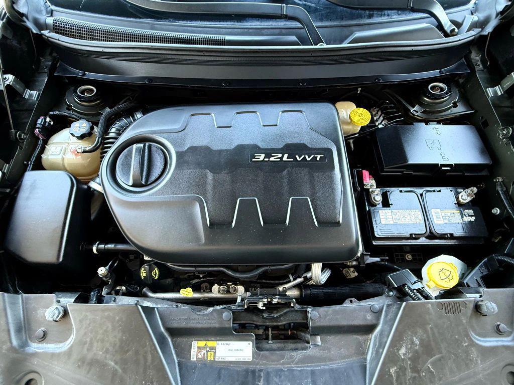 used 2014 Jeep Cherokee car, priced at $10,788