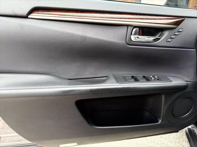 used 2014 Lexus ES 350 car, priced at $14,888