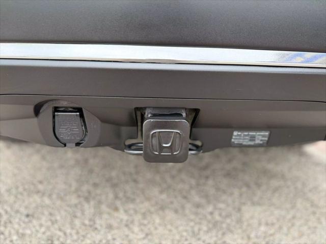 used 2016 Honda Pilot car, priced at $15,999