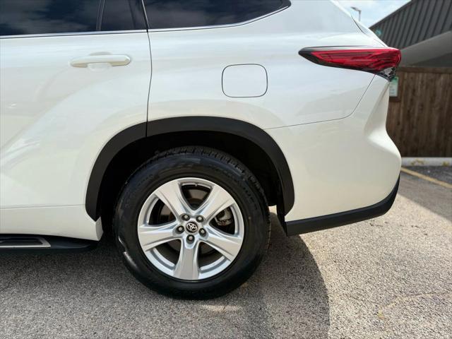 used 2020 Toyota Highlander car, priced at $25,558