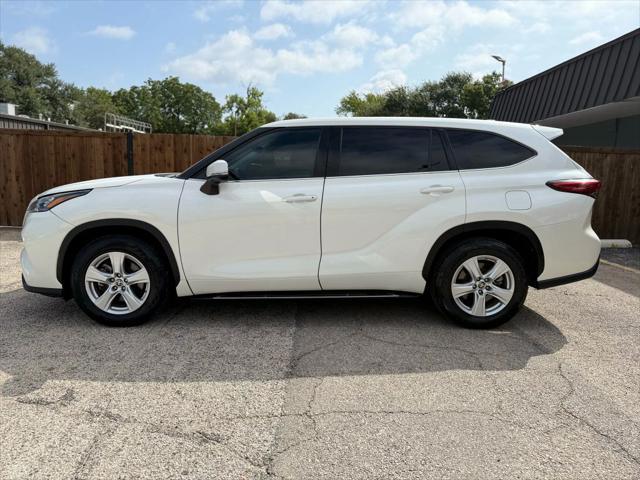 used 2020 Toyota Highlander car, priced at $25,558