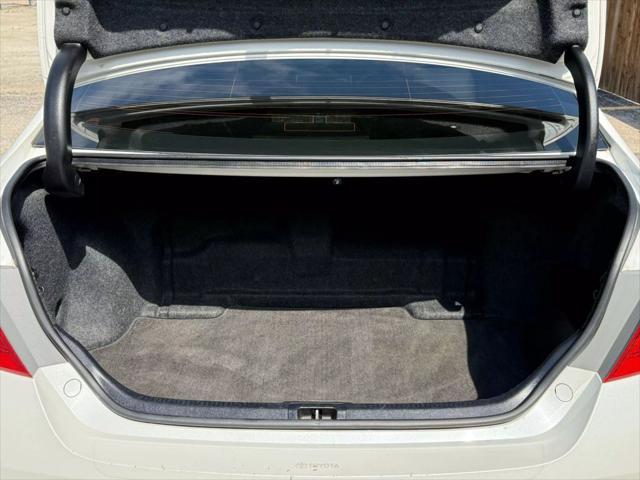used 2015 Toyota Camry Hybrid car, priced at $12,888
