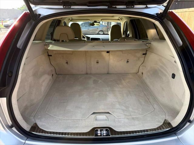 used 2015 Volvo XC60 car, priced at $12,888