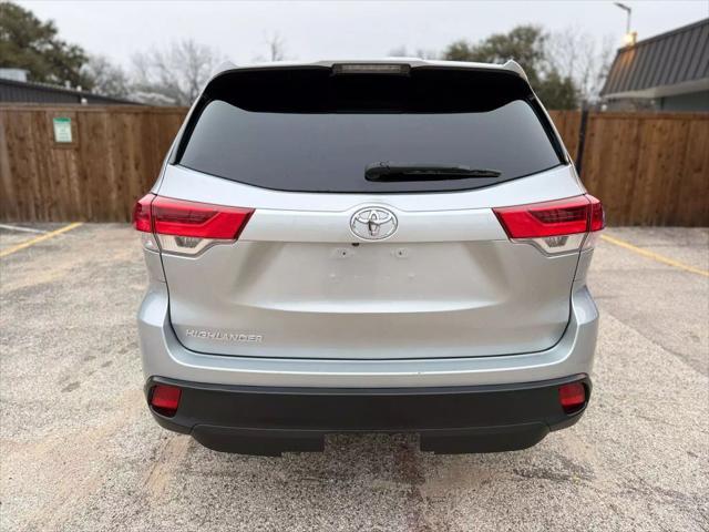 used 2018 Toyota Highlander car, priced at $16,995