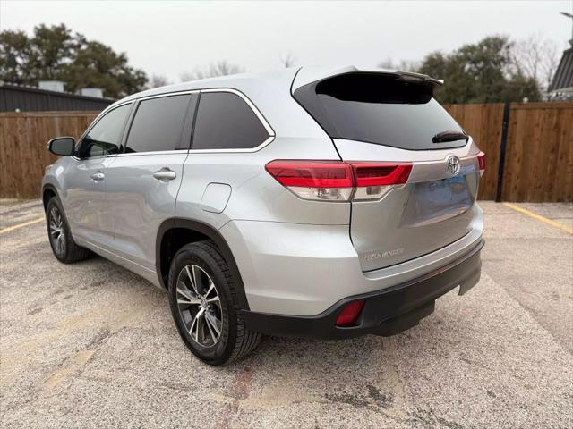 used 2018 Toyota Highlander car, priced at $16,995