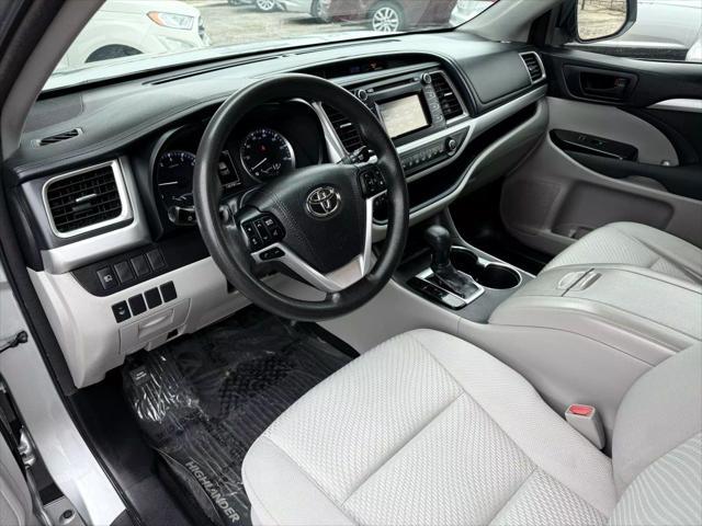 used 2018 Toyota Highlander car, priced at $16,995