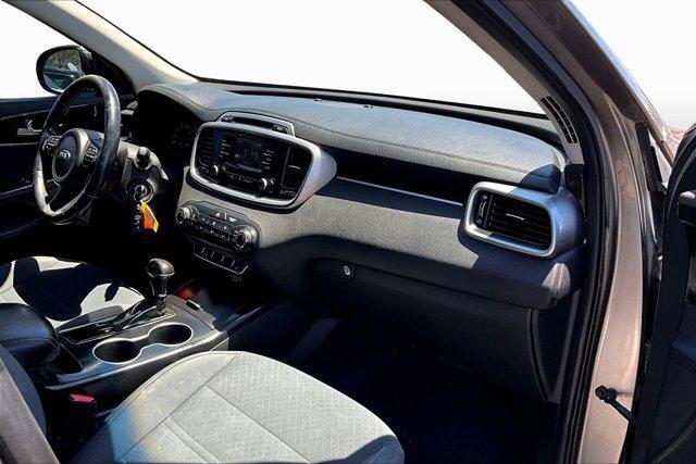 used 2016 Kia Sorento car, priced at $13,811