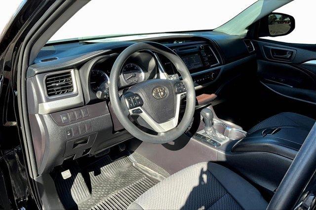 used 2019 Toyota Highlander car, priced at $19,769