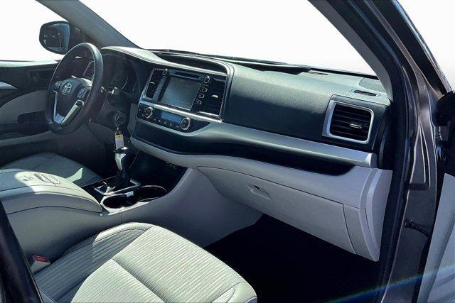 used 2018 Toyota Highlander car, priced at $18,670