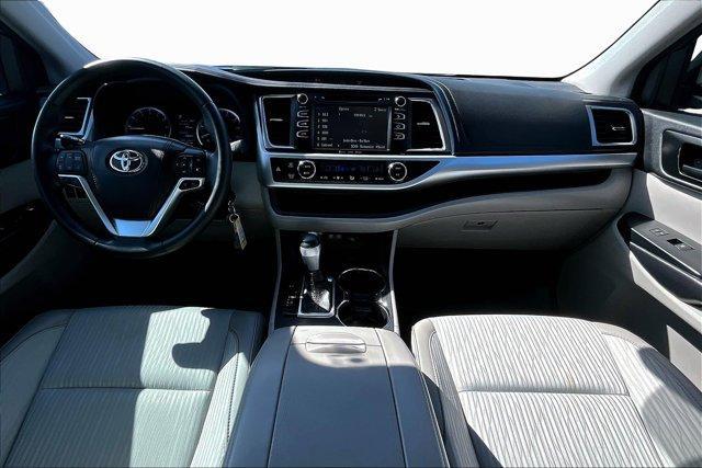 used 2018 Toyota Highlander car, priced at $18,670