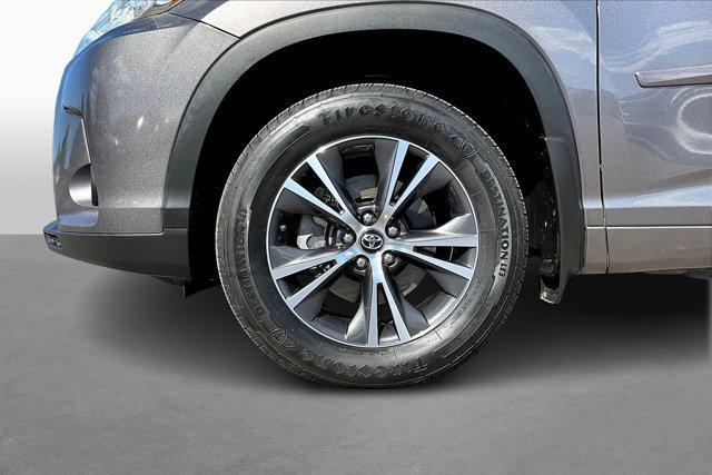 used 2018 Toyota Highlander car, priced at $18,670