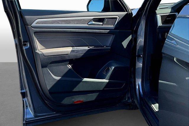 used 2021 Volkswagen Atlas Cross Sport car, priced at $20,766
