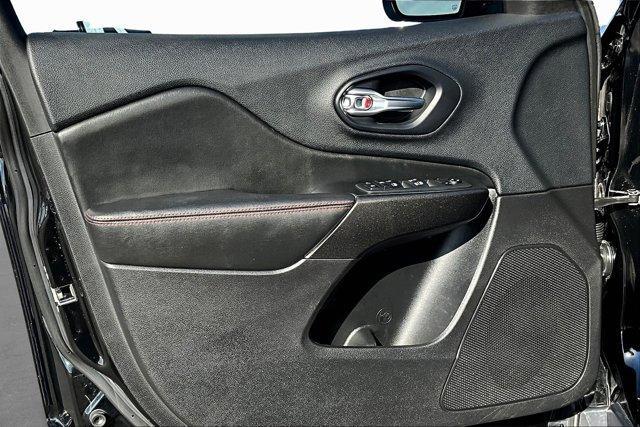 used 2019 Jeep Cherokee car, priced at $17,286