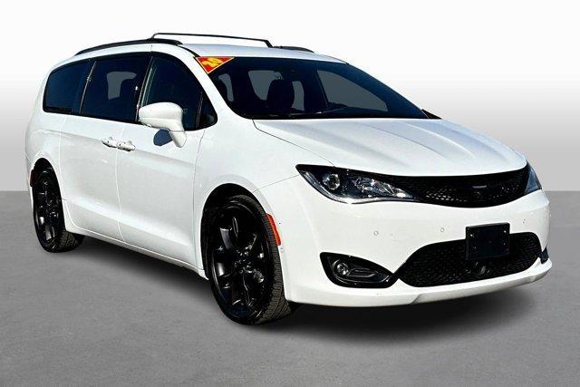 used 2020 Chrysler Pacifica car, priced at $18,837
