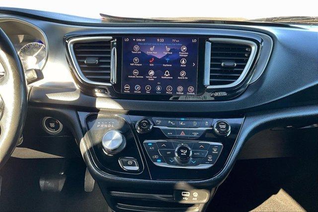 used 2020 Chrysler Pacifica car, priced at $18,837