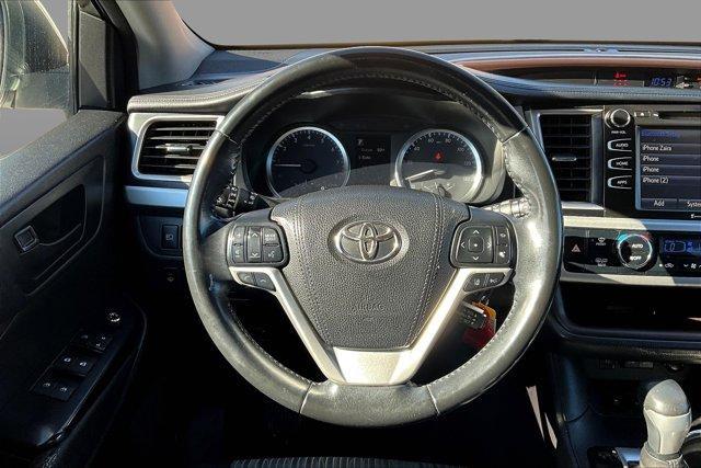 used 2017 Toyota Highlander car, priced at $19,392