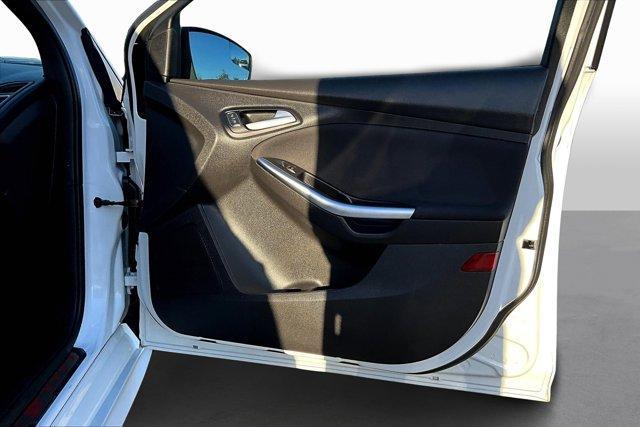 used 2016 Ford Focus ST car, priced at $13,880