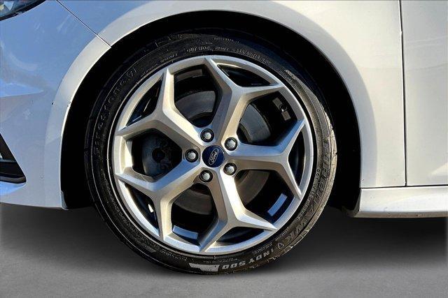 used 2016 Ford Focus ST car, priced at $13,880