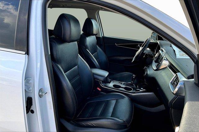 used 2017 Kia Sorento car, priced at $14,318