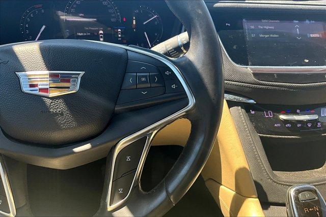 used 2017 Cadillac XT5 car, priced at $15,908