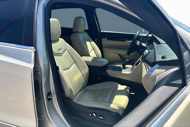 used 2017 Cadillac XT5 car, priced at $15,908