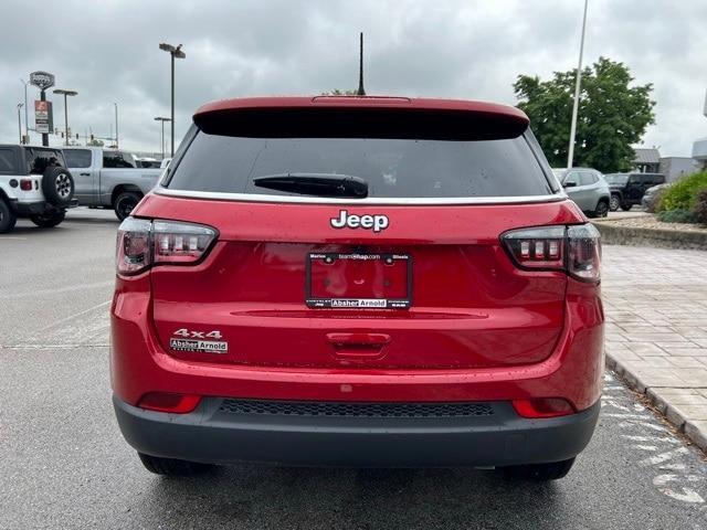 new 2025 Jeep Compass car, priced at $25,990