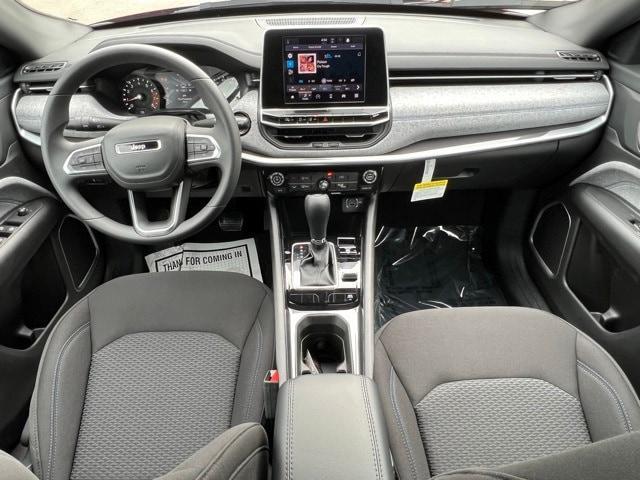 new 2025 Jeep Compass car, priced at $25,990